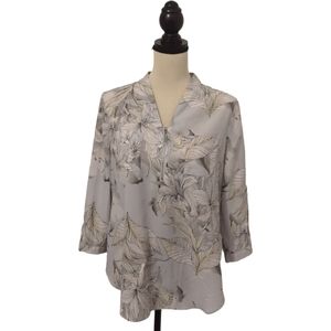 Jaclyn Smith Floral Pattern Flowy Blouse Grey Neutral Size Medium US